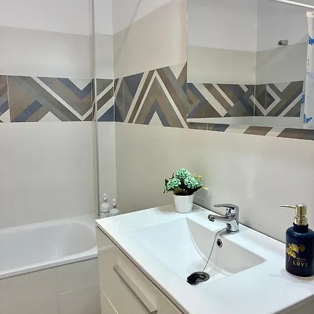 Aroca Loft